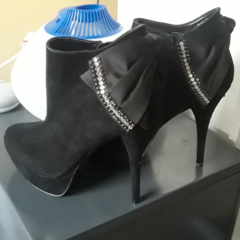 Black Sexy Booties